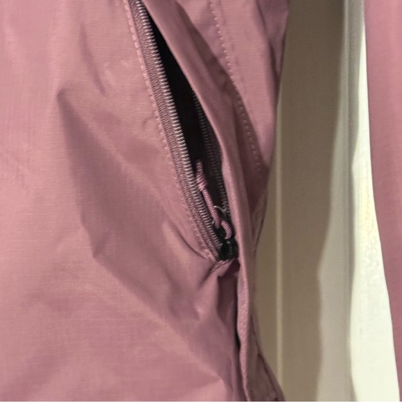 The North Face Women’s Midnight Mauve Antora Jacket M - Picture 5 of 11